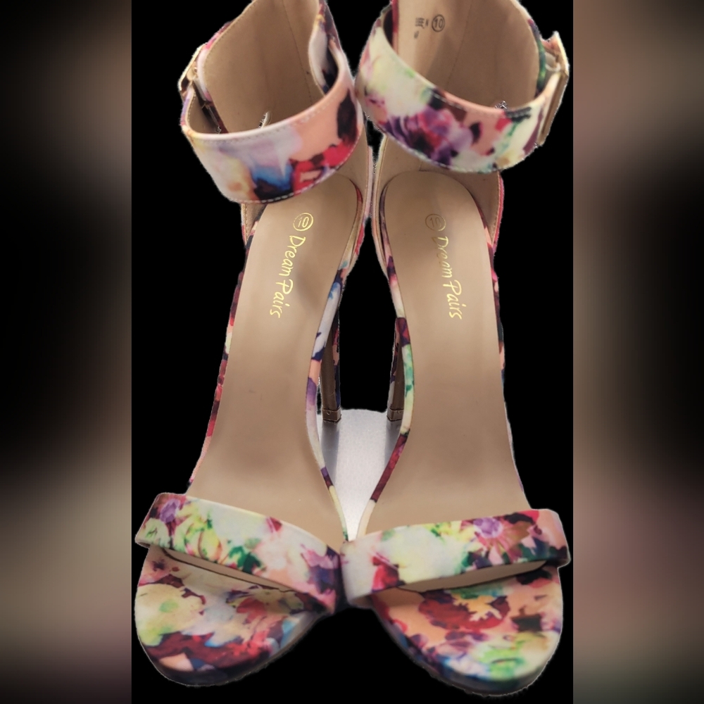 Dream Pairs Floral Ankle-Strap Heeled Sandals - Multicolor